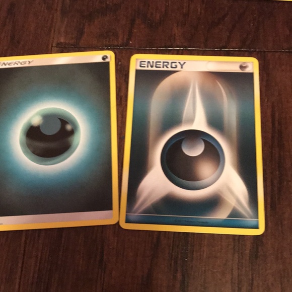 Pokémon Energy Cards - Picture 4 of 9